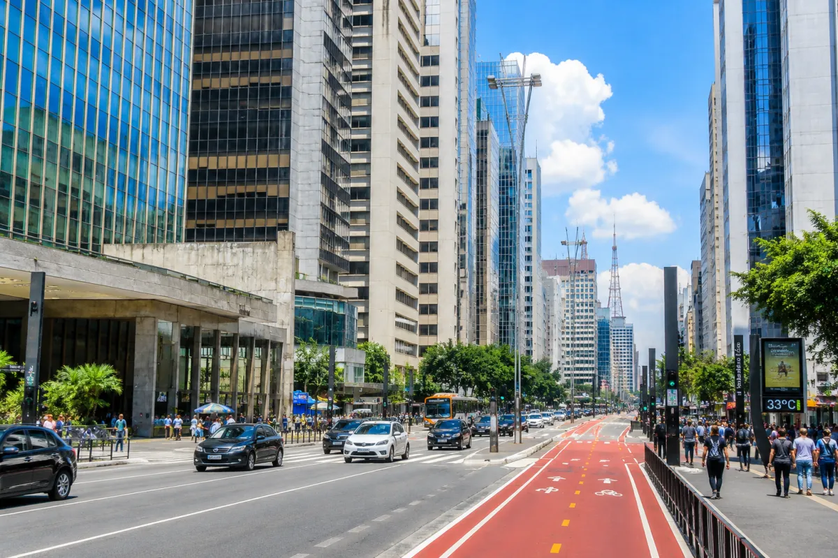 Quanto custa manter uma casa no Brasil em 2026? A conta real por trás do orçamento das famílias